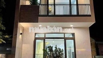 Chủ Ngộp Ngân Hàng Cần Thanh Lý  Nhà Lầu Mới Xây Gần KDL Bửu Long