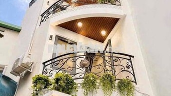 CHO THUÊ NHÀ 4PN FULL NỘI THẤT NGAY TRUNG TÂM PHÚ NHUẬN