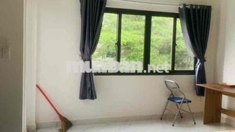 Cho thuê phòng Ecocharm giá 4tr/ tháng"