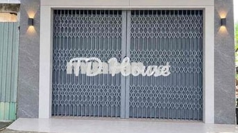 Nhà Trệt Lửng Rộng 200m2 Gần Chợ Cái Răng