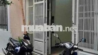 Cho thuê nhà nguyên căn Đường Thích Quảng Đức Quận PN