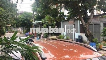 cho thuê nhà lầu 90m2 gần Nhà Thờ và Chợ Dĩ An