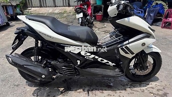 Yamaha NVX 125 2017 hỗ trợ góp tay đôi