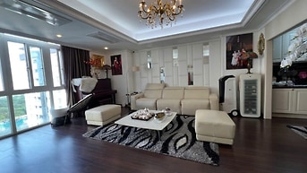 Bán CHCC Imperia Q2 (95m, 2PN giá 8 tỷ) SH, đặc biệt free xe hơi 
