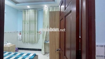 4 PHÒNG SẴN MÁY LẠNH HẺM BA GÁC PHẠM VĂN CHÍ
