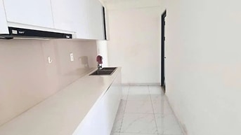 Cho thuê Căn Hộ Carillon 2, dt 116m2, 3PN, nhà trống, giá 13,5 tr/th