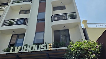 Bán nhà căn hộ dịch vụ Khu dân Cư Lý Phục Man  P. Bình Thuận .Q7 