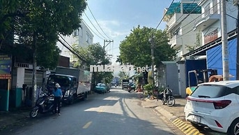 CHO THUÊ NHÀ NGUYÊN CĂN MẶT TIỀN ĐƯỜNG TRẦN THỊ HÈ, Q12