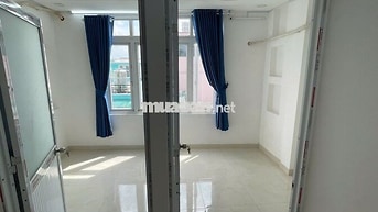 Siêu rẻ - 2 phòng ngủ cửa sổ gần Phan Xích Long Phú Nhuận - 5.x