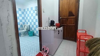 lầu 3 Cộng Hòa view đẹp giá 2.800.000