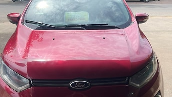 CẦN BÁN XE FORD ECOSPORT MÀU ĐỎ PHONG THỦY