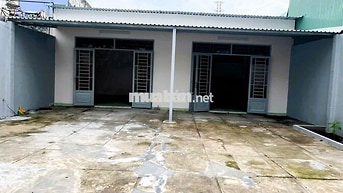 Cho thuê nhà vườn nguyên căn 210m2 hẻm Ụ Ghe Tam Phú