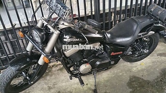 Kawasaki Shadow 750 Đen