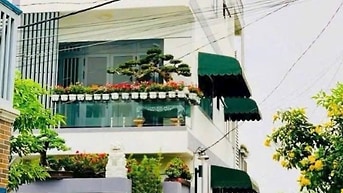 Townhouse 53 m² · 3 bed · Đường Đình Phong Phú