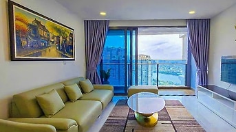 Bán Căn hộ Sunwah Pearl tầng cao view đẹp 2 phòng ngủ 109m2
