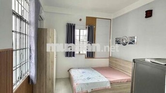PHÒNG TRỌ Q11 SÁT Q10 ngay mặt tiền 3/2 - Full NT 2 cửa sổ thoáng mát