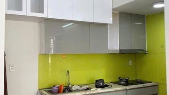 Căn Hộ Oriental Plaza- 116m2, 3PN, Nội thất cơ bản, giá 13.5 tr/th