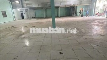 cho thuê xưởng Bà Điểm HM.DT 500m gác Lửng đường contern giá 35 triệu 