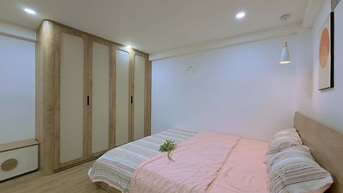Mình cần bán căn nhà 3.5 tầng kiệt đường Phạm Nhữ Tăng, gần bờ hồ Hà H