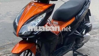 Honda Air Blade Cam đen. CÓ GÓP