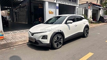 VinFast VF6 Plus 2025 Trắng 22.000 km