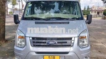 Ford Transit Luxury 16 chỗ Bạc