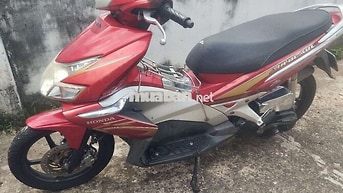 Honda Air Blade 2010 màu Đỏ