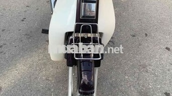 Honda Dream Nâu Xe số
