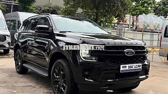 Ford Everest Sport 2024 Đen 5.800 km