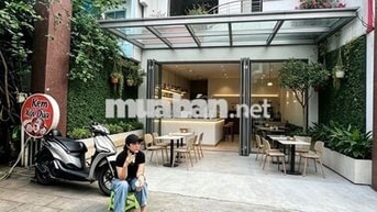 Mặt Tiền Phan Xích Long 7x22m k.doanh tựdo vỉa hè rộng gần PhanĐăngLưu