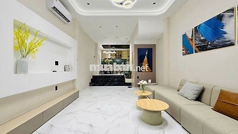 Ngộp bank nên hạ giá sâu nhà đẹp