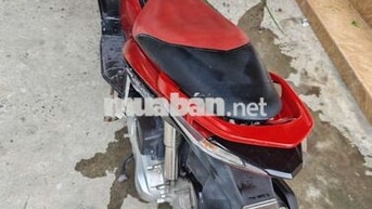 Honda Air Blade 2011 Đỏ đen máy zin êm khỏe