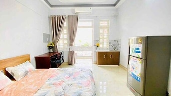 CĂN HỘ MINI FULL NỘI THẤT BAN CÔNG RIÊNG THOÁNG MÁT TRỐNG SẴN GẦN AEON
