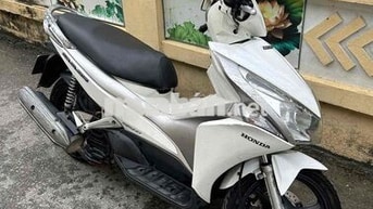 Honda Air Blade Trắng