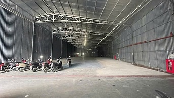 Cho thuê 900m kho xưởng tại Cầu Diễn container vào tận nơi