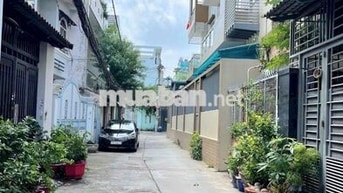 Tân Hòa Đông Hẻm Ô Tô Giáp Quận 6. DT: 4.3mX11m. 2 Tầng. 3PN. Chỉ 4.3t