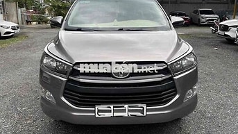 Toyota Innova E 2019 Số sàn Xám 7 chỗ