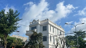 Bán nhà biệt thự 8x20m đường Bưng Ông Thoàn, Phú Hữu, Quận 9 cũ giá rẻ