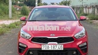 Kia Cerato Số tự động 5 chỗ màu Đỏ