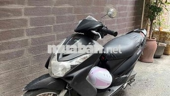 Yamaha Xe tay ga màu Đen