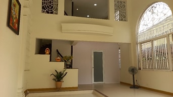 Cho thuê mặt bằng lối đi riêng MT Phan bội châu Bình thạnh 25 triệu.
