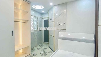 Căn hộ mini mới xinh full nội thất kế cầu Nguyễn Văn Cừ