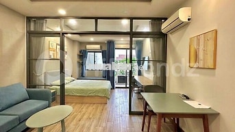 Quận 7 – Căn Hộ 1PN Full Nội Thất, Ban Công Thoáng, Có Sofa & Bàn Làm