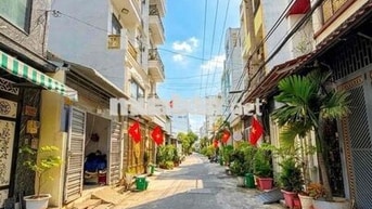 CHÍNH CHỦ CẦN BÁN GẤP HẺM XE HƠI