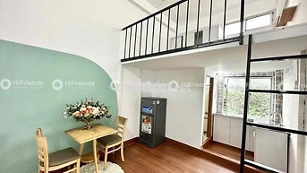 Phòng gác cao 2m - Có cửa sổ trời - Ở được 4 người 4 xe
