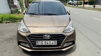 Hyundai Grand i10 2018 Tự động Vàng cát