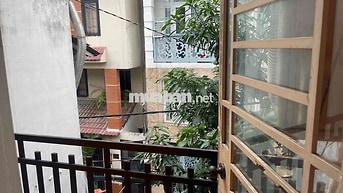 Cho Thuê phòng tại hẽm 50 nguyễn Đình Chiểu .f4, Phú Nhuận