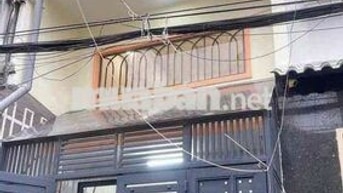 nhà đẹp mới ken 2 lầu 2 phòng ngủ 2vs vô ở liền kd online hay GĐ ở 