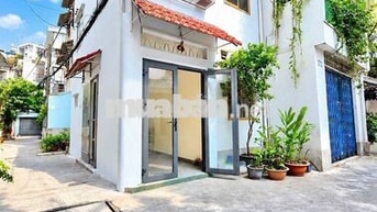 🔥 NHÀ 2 MẶT HẺM 489 HUỲNH VĂN BÁNH - 2PN