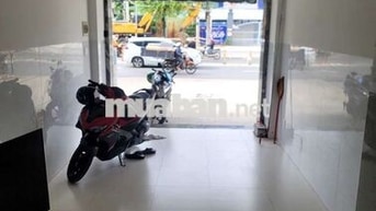 cho thuê mặt bằng và lâu 1 hoặc thuê cả 2 cũng được mặt tiền đường lớn